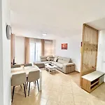 Adriana By Adriatic Living Apartmán Durrës